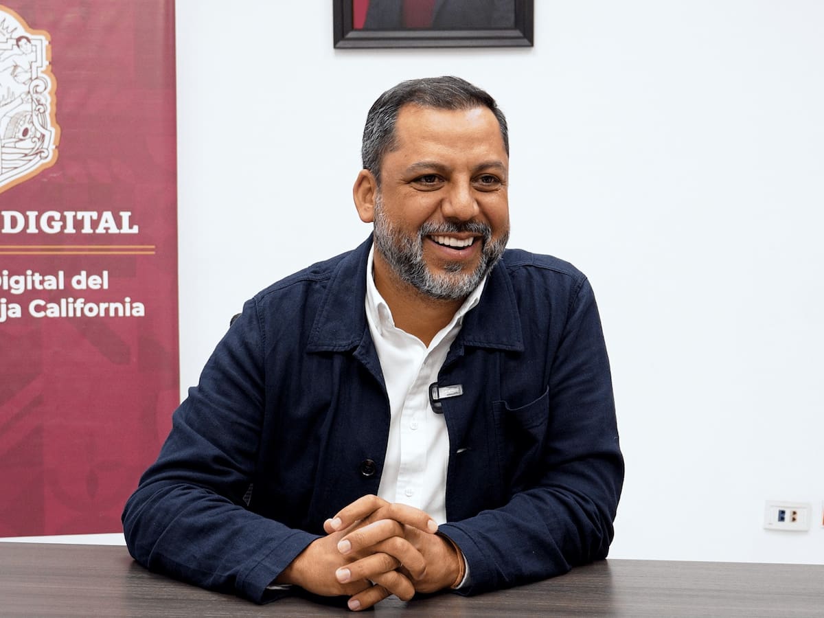 Gabriel Palombo, explicó que esta medida busca evitar problemas para los automovilistas que opten por llevar sus documentos en el teléfono celular y, al mismo tiempo, establecer qué pueden hacer en caso de que un agente se niegue a reconocerlos l Foto: Valeria Alvarado