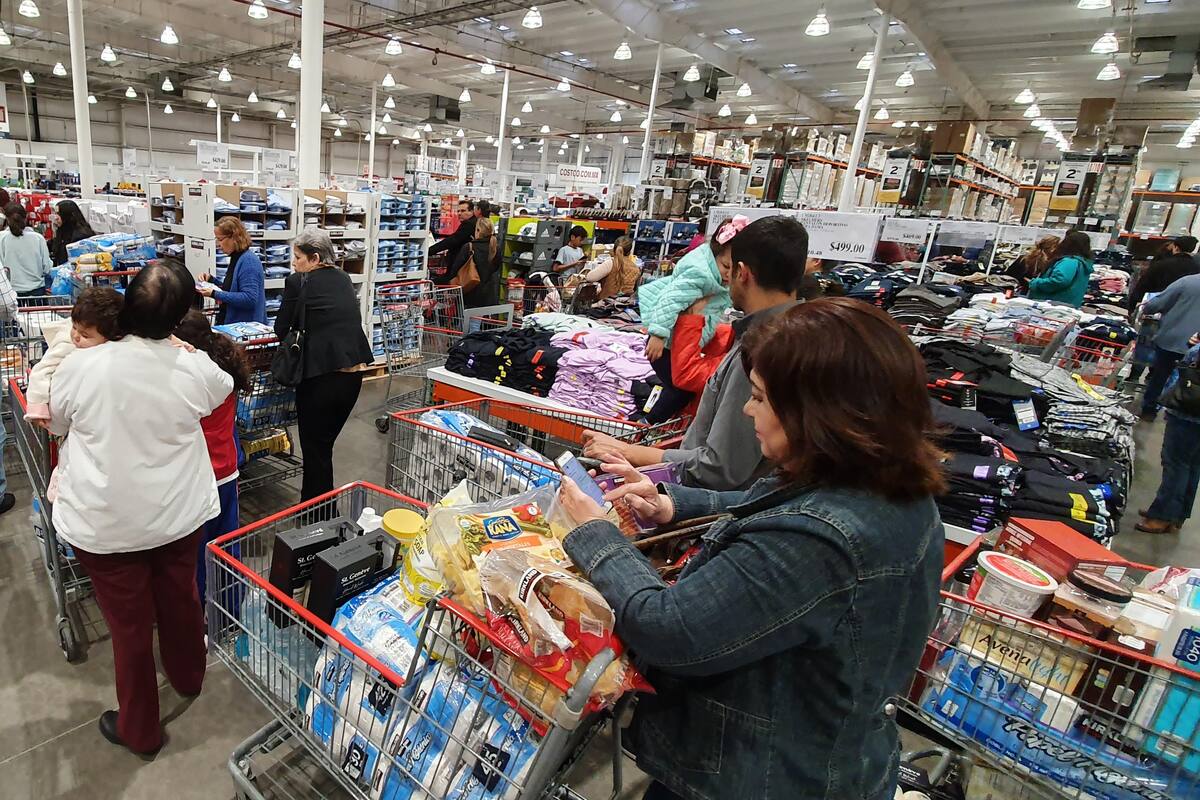 Piden comerciantes no caer en compras de pánico