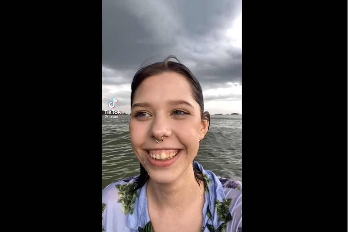 El perturbador video de una mujer rusa en el mar que está aterrorizando las redes