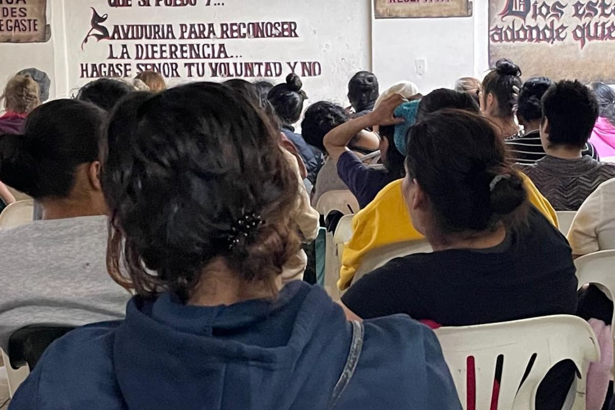 Mujeres en proceso de rehabilitación comparten avances en su vida diaria después de adicciones
