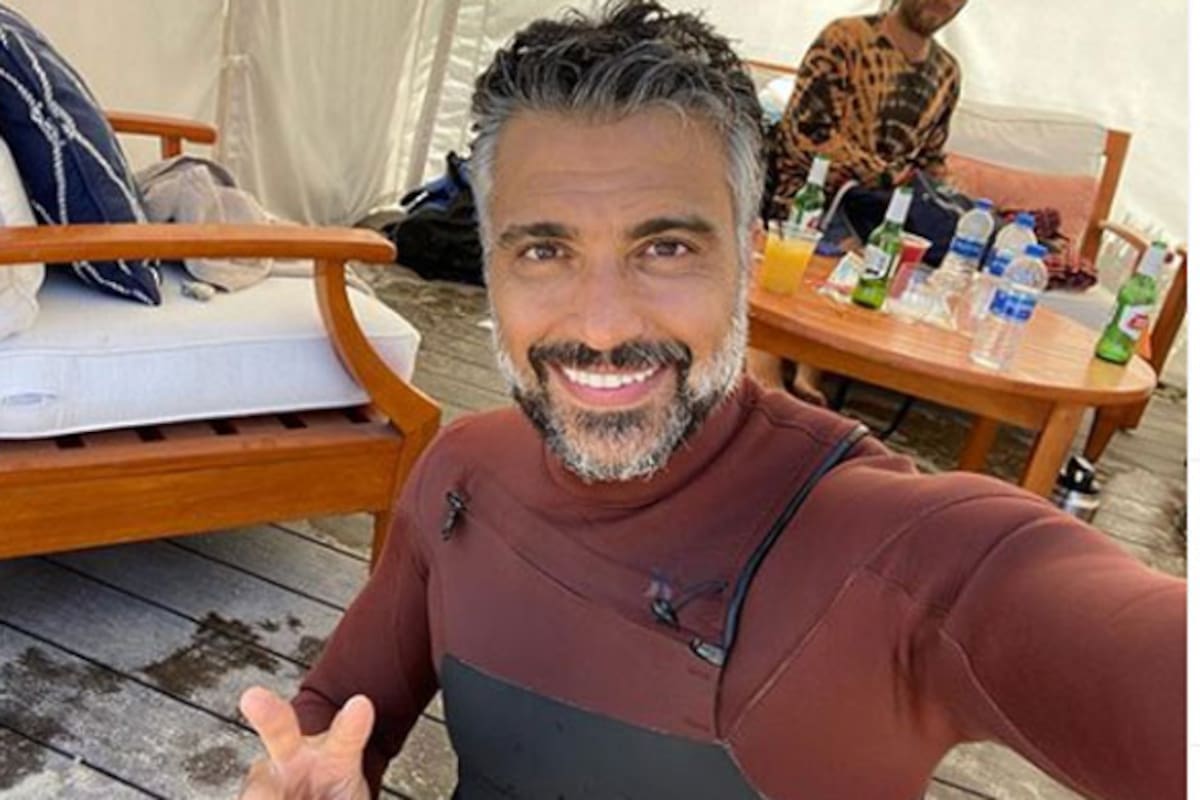 Jaime Camil se muestra… ¡completamente desnudo!