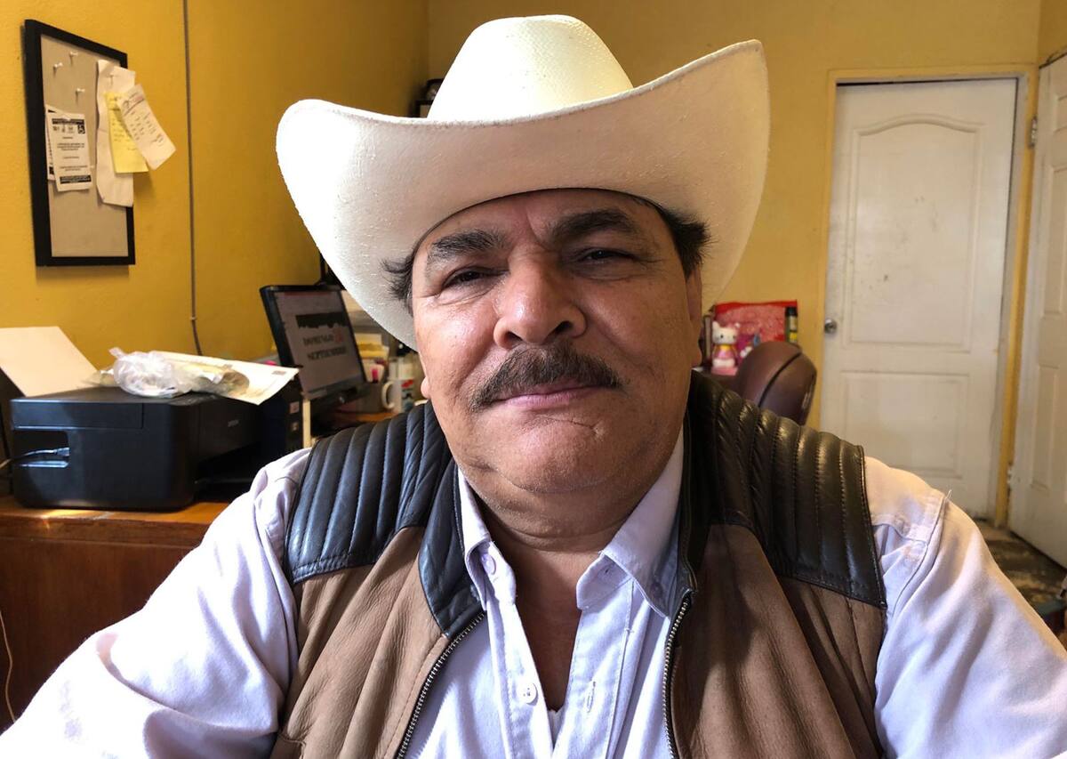 Rosario Castillo Ceja, propietario de un restaurante de mariscos y ex presidente de la Canirac.