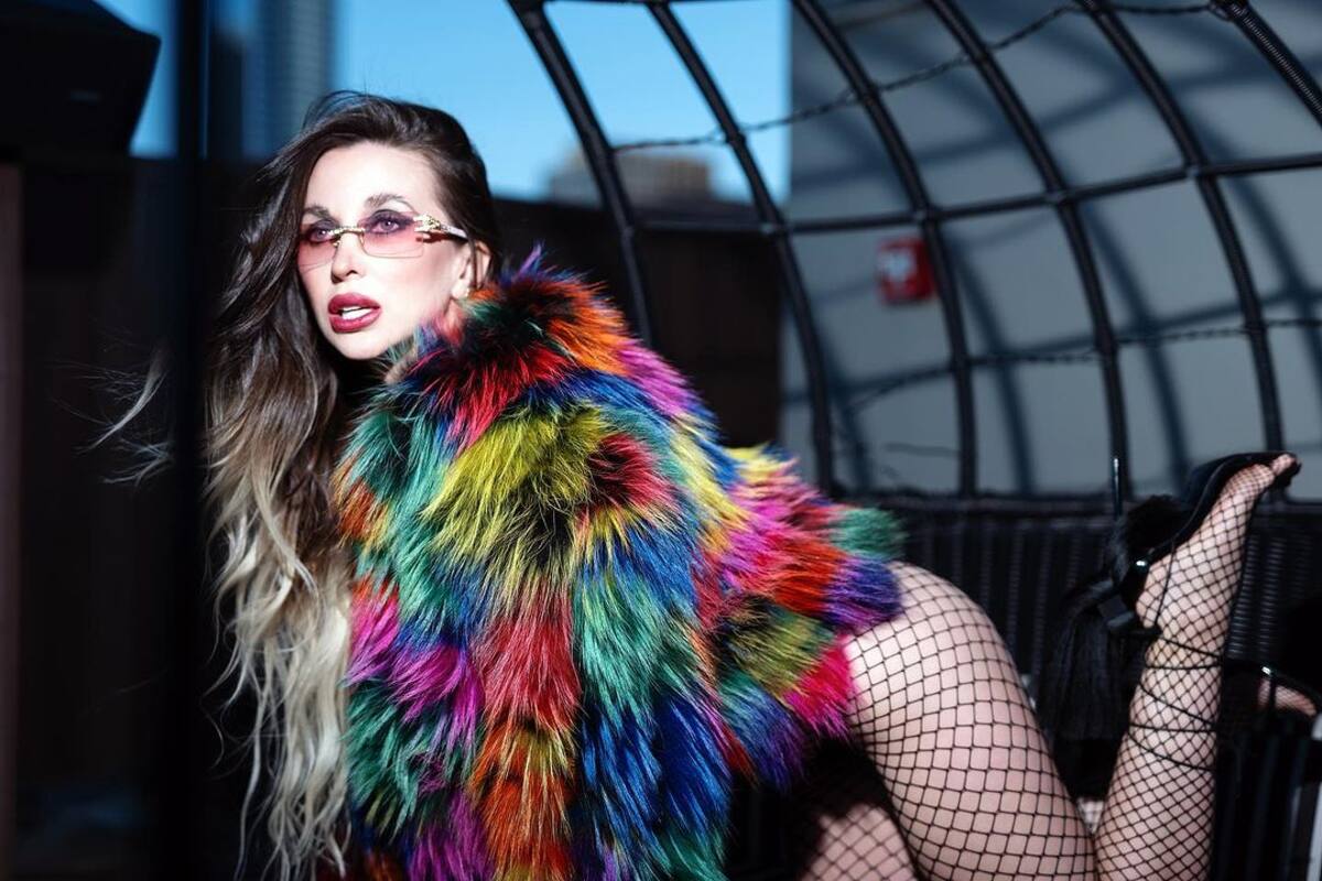 Mila Voyna demandará a Karol G por el supuesto plagio del sencillo ‘Contigo’