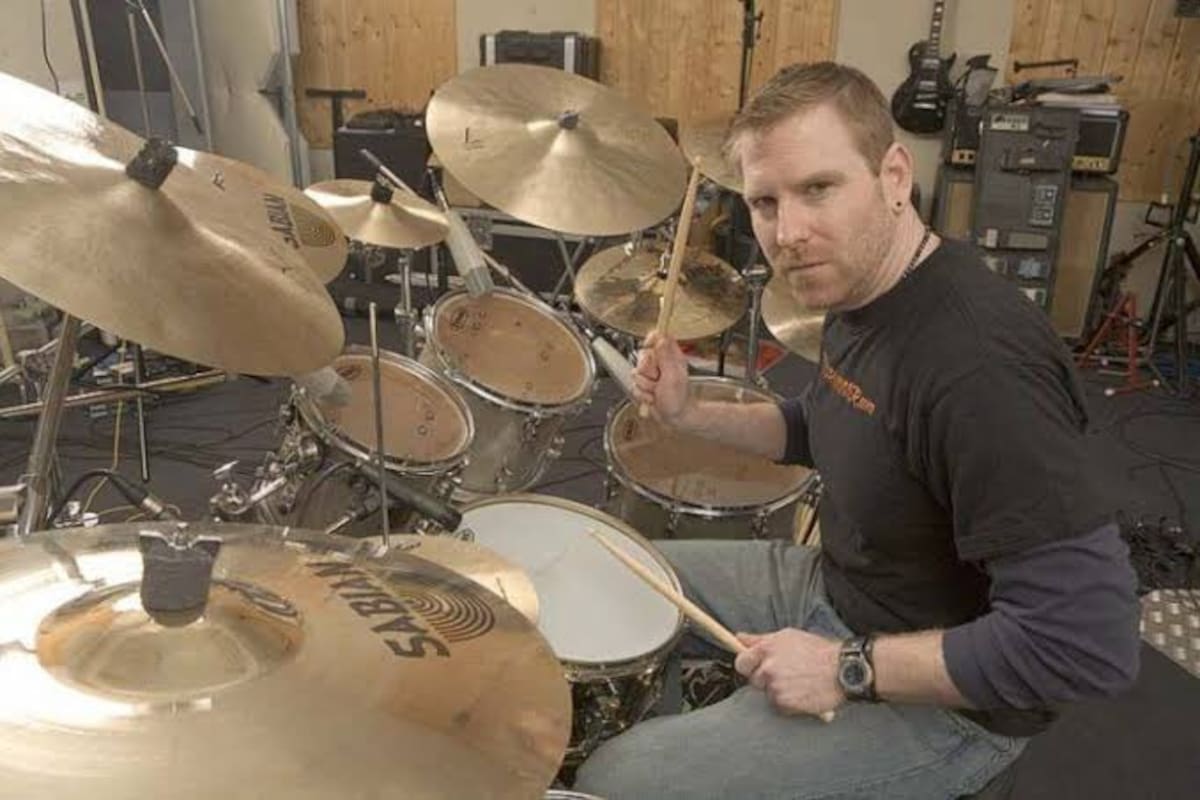 Fallece Sean Reinert, famoso baterista de heavy metal