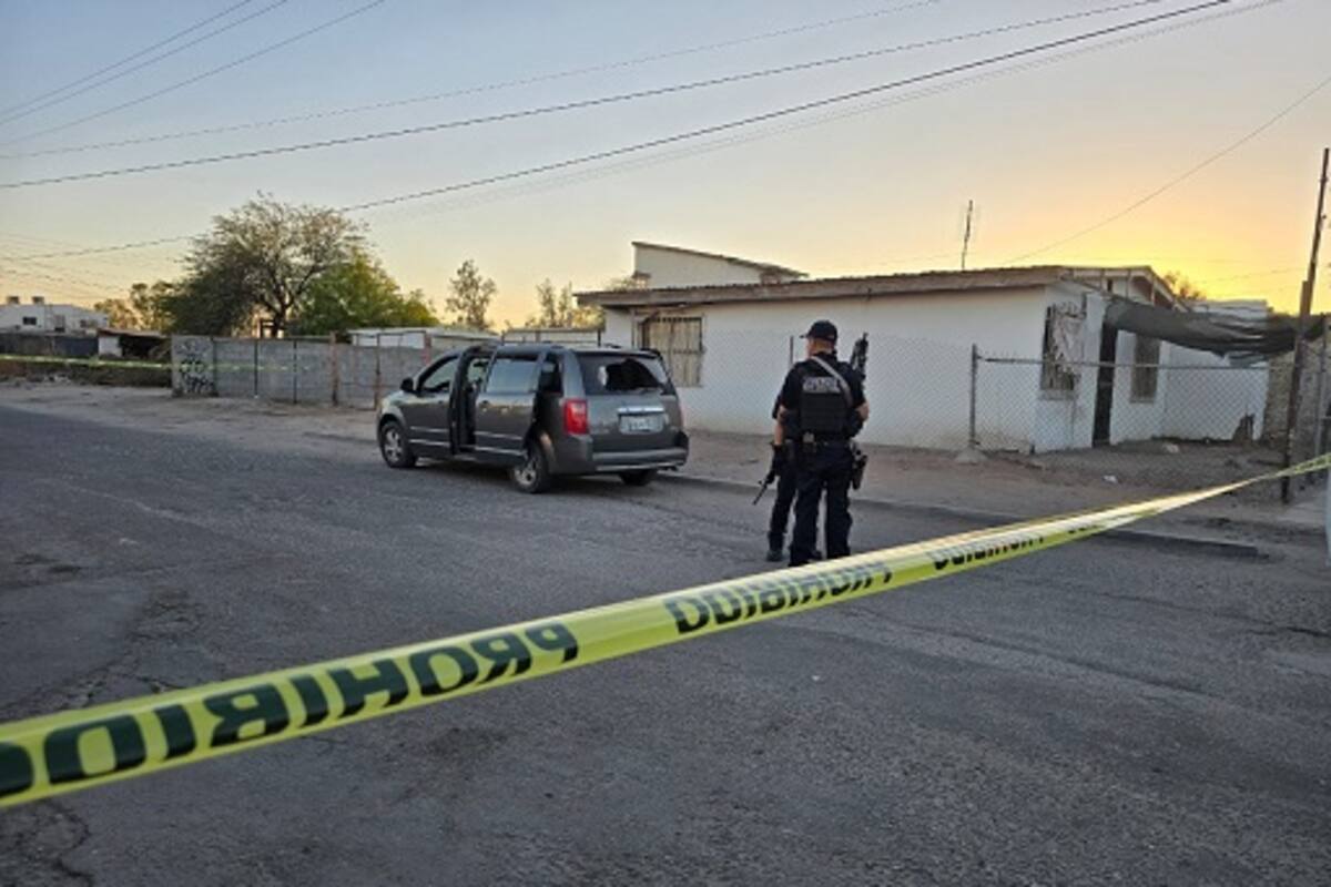 Golpean a conductor en Paseos del Sol y balean su camioneta