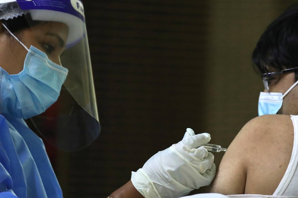 OMS: no debe exigirse vacuna a viajeros si aún no está disponible globalmente