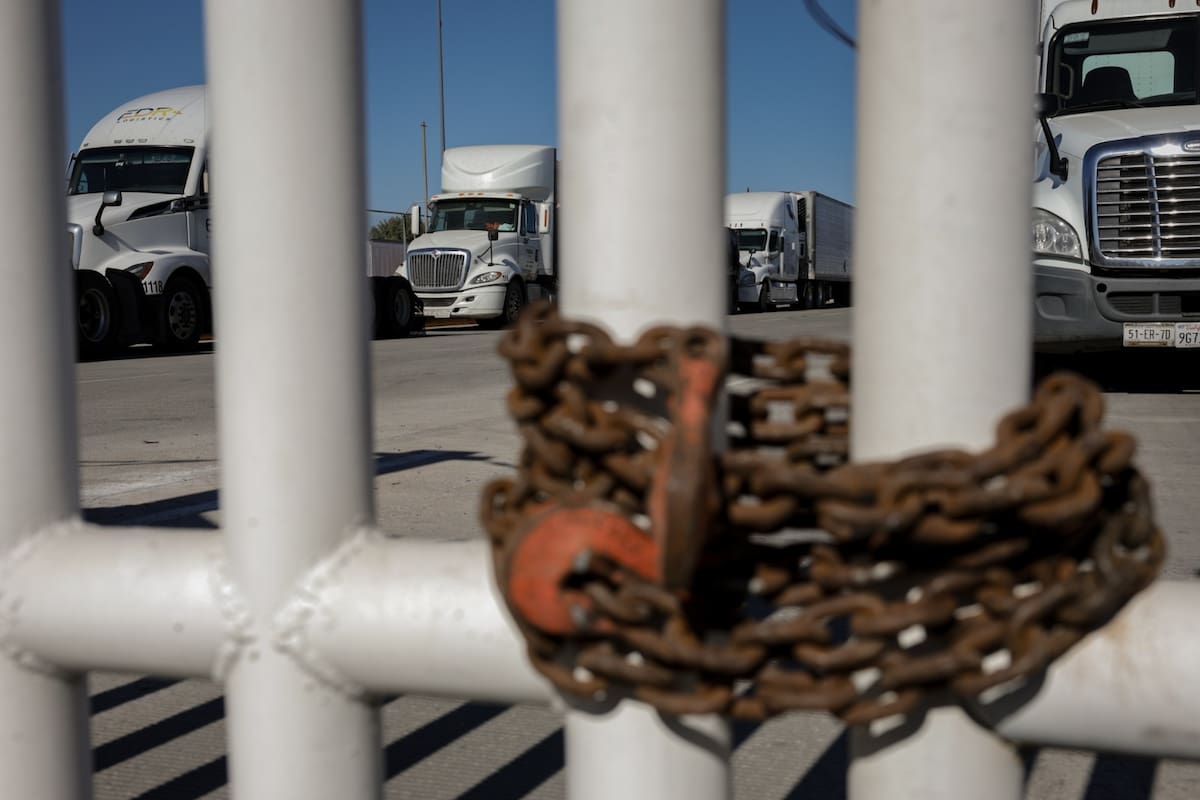 Prevén agricultores bloqueos en garita comercial y planta “La Rosita”