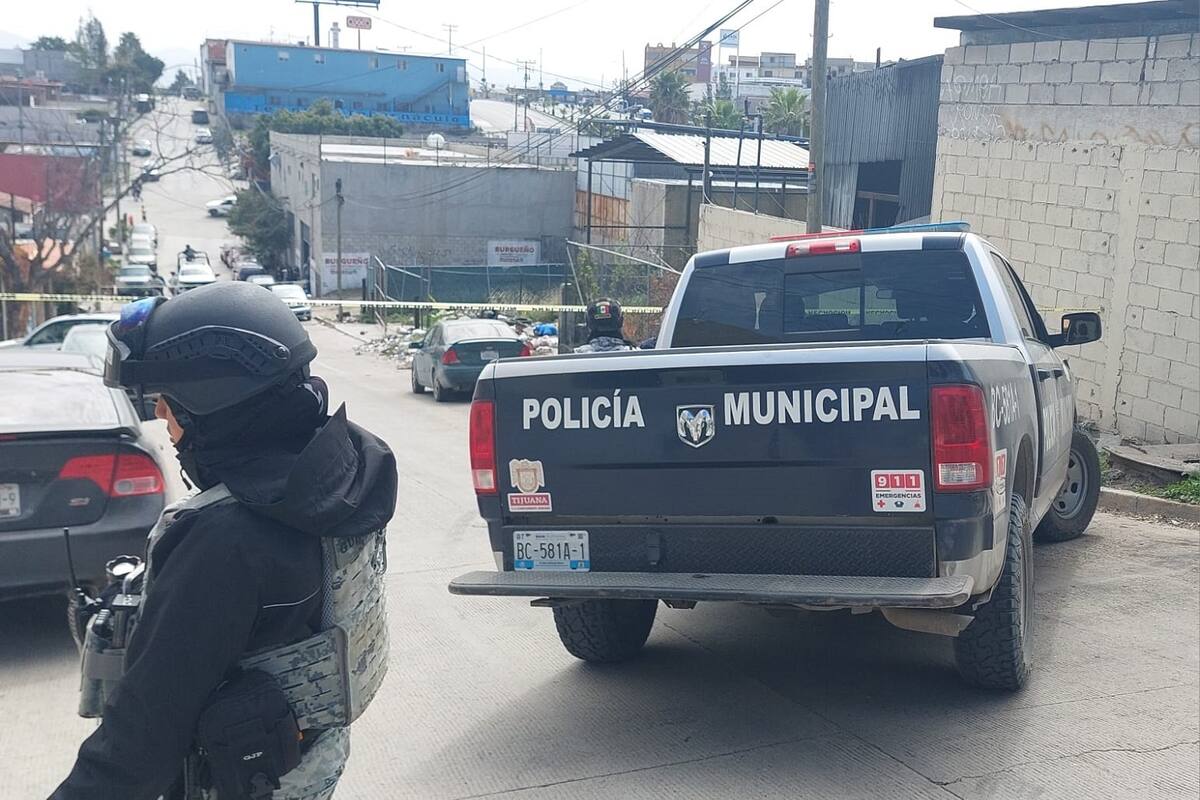 Prenden fuego a dos cuerpos