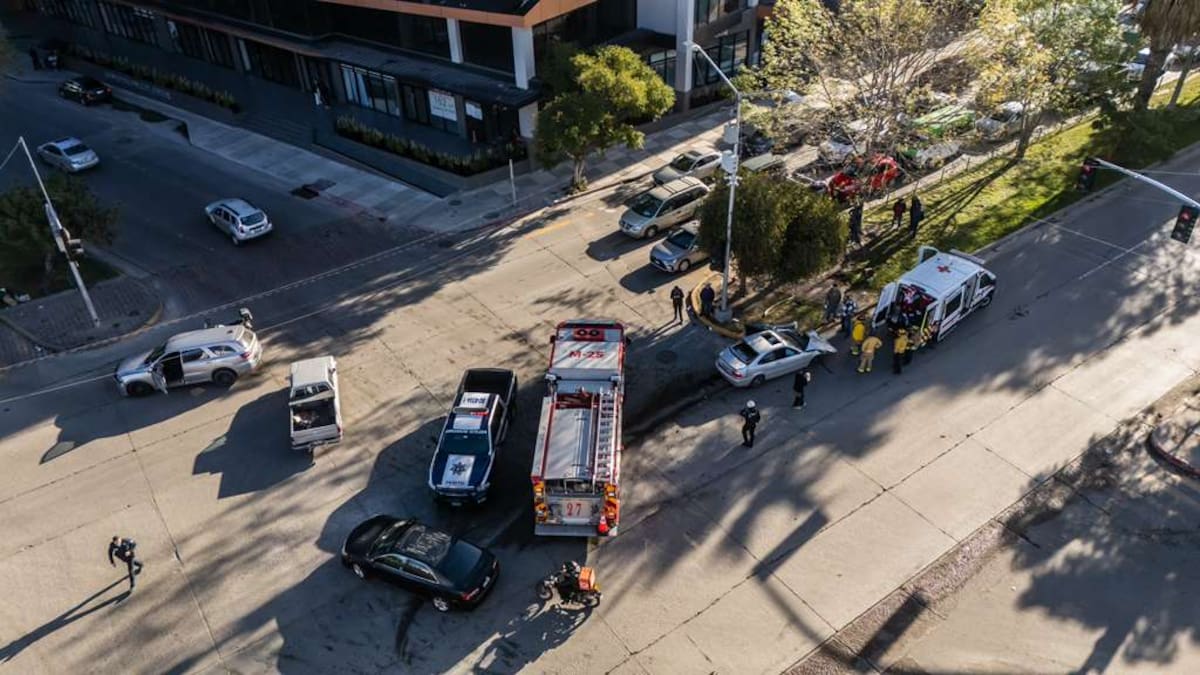 El accidente ocurrió a la altura de Costco y provocó tráfico lento en la zona. Foto: Border Zoom