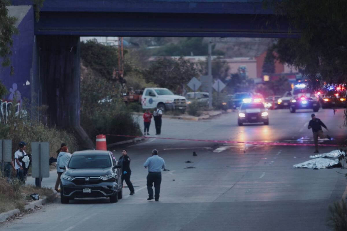 Accidente en el Libramiento Rosas Magallón deja dos muertos
