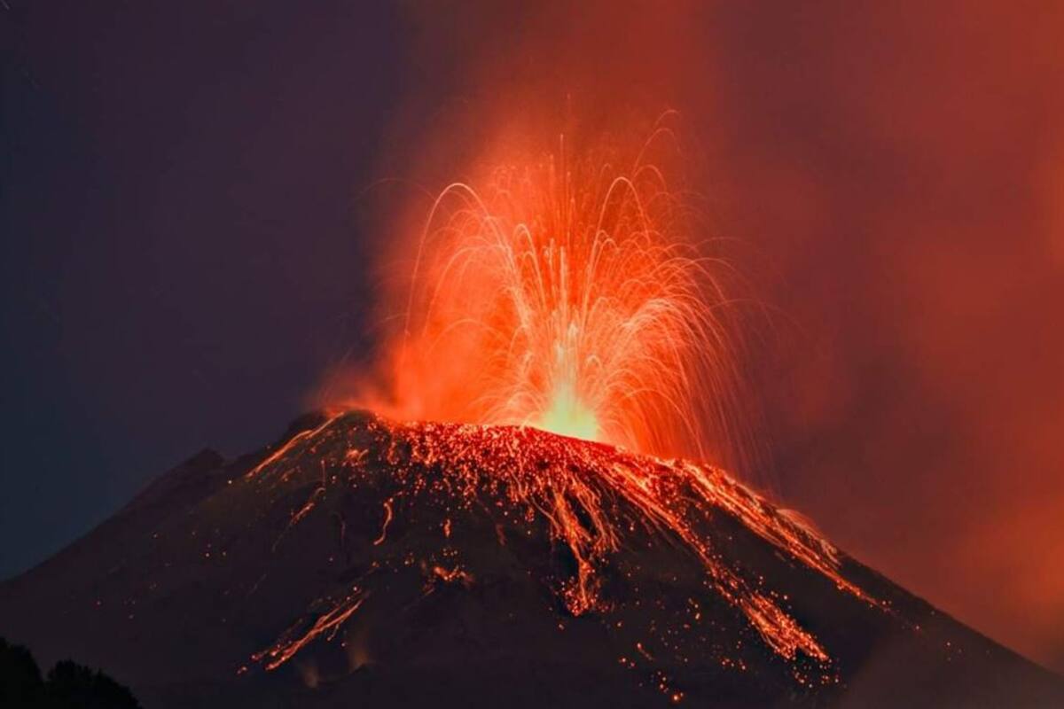 Italia: Volcán Etna lanza gran cantidad de lava