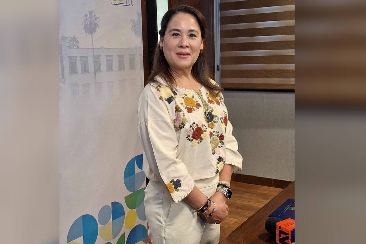 Concluye inscripción de candidatos a rector de Unison con registro de María Elena Robles