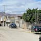 Asesinan a hombre con disparos dentro de automóvil en colonia Maclovio Rojas