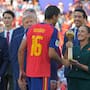 Así fue el momento en que Claudia Sheinbaum entrega el Balón de Oro a Rodri tras el final del Mundial 2026