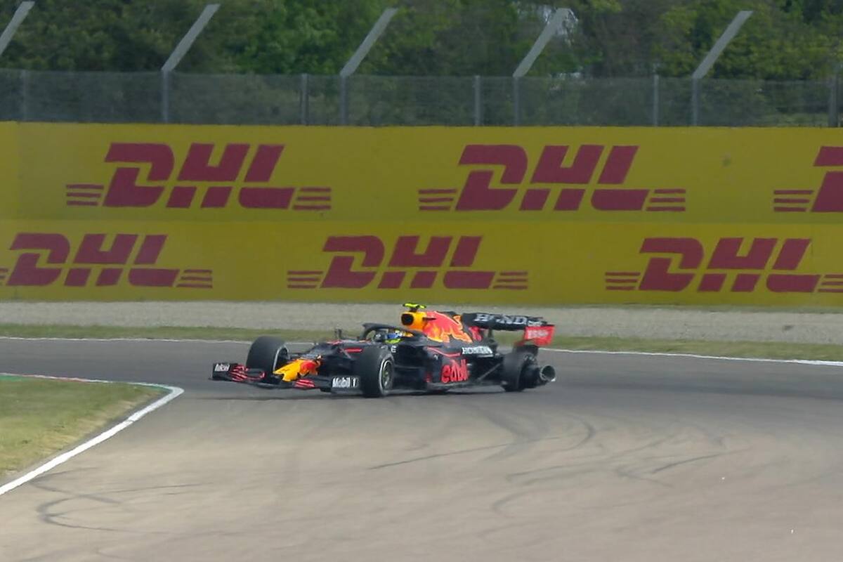 VIDEO: ‘Checo’ Pérez tuvo un pequeño choque con Esteban Ocon en prácticas