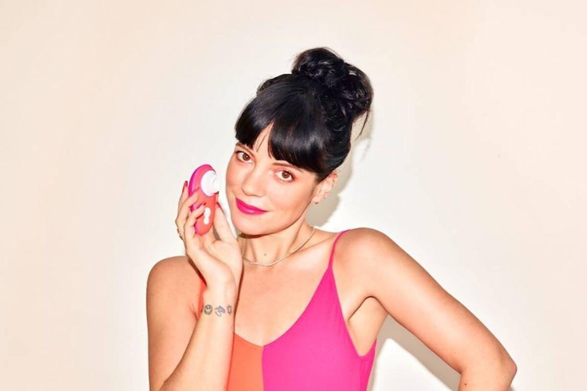 Lily Allen: “Masturbarse cuando se está en una relación no tiene nada de malo”