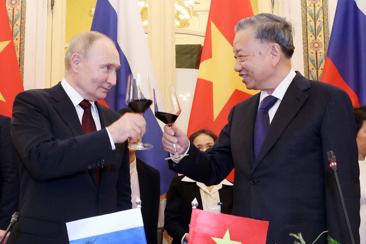 Corea del Sur pide encuentro con embajador ruso para protestar por pacto entre Corea del Norte y Rusia