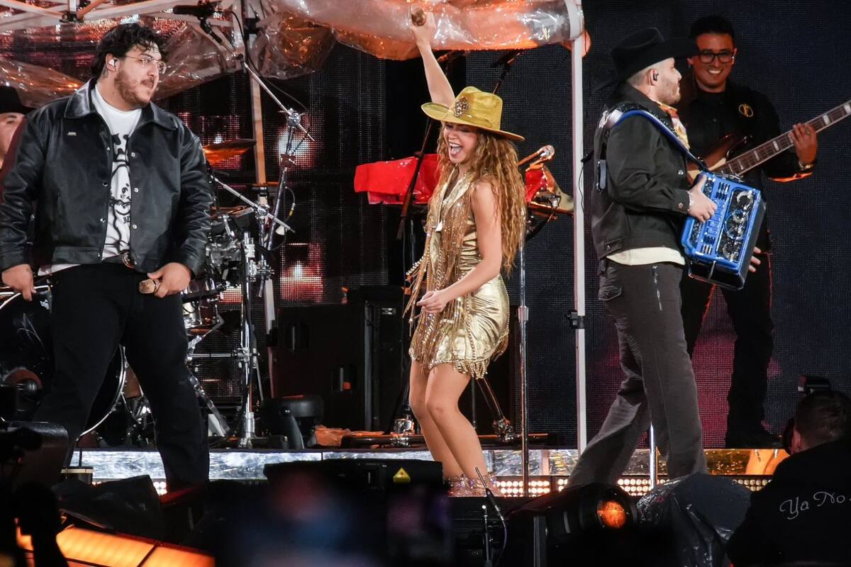 Grupo Frontera sorprende en el cuarto concierto de Shakira en la CDMX