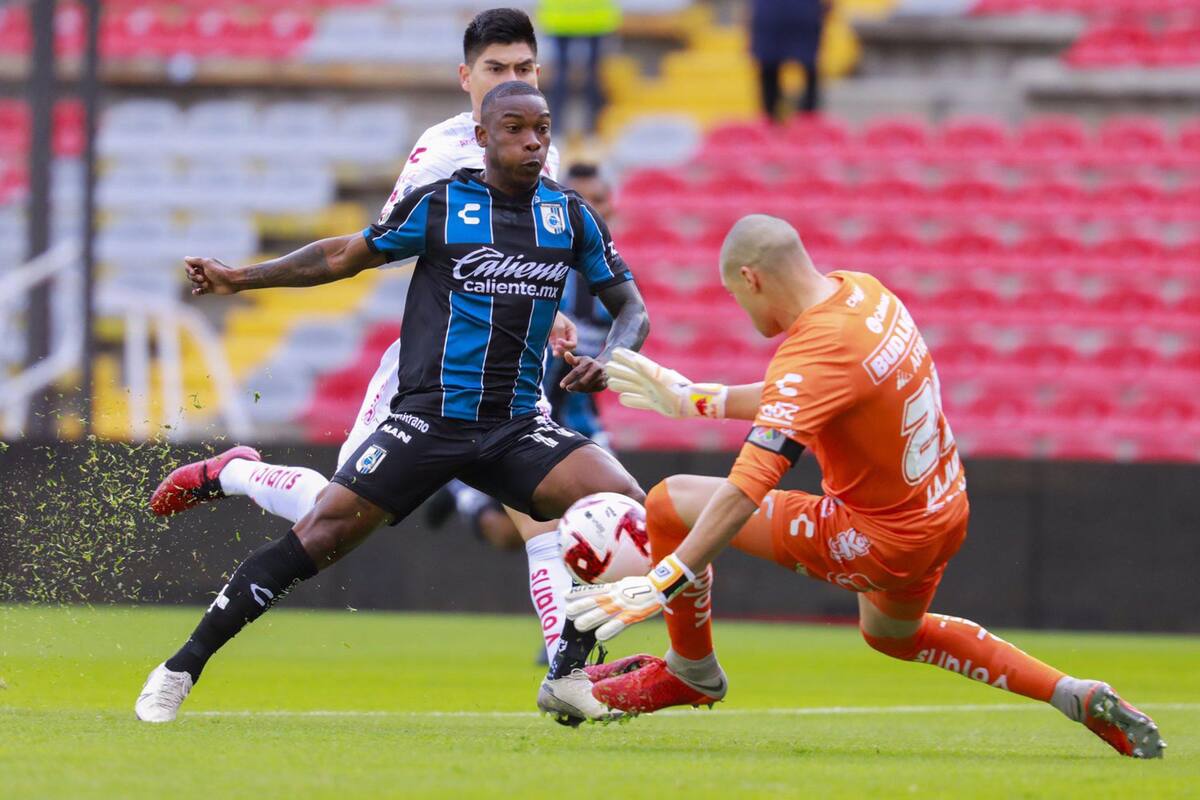 Caen Xolos por goleada ante Gallos