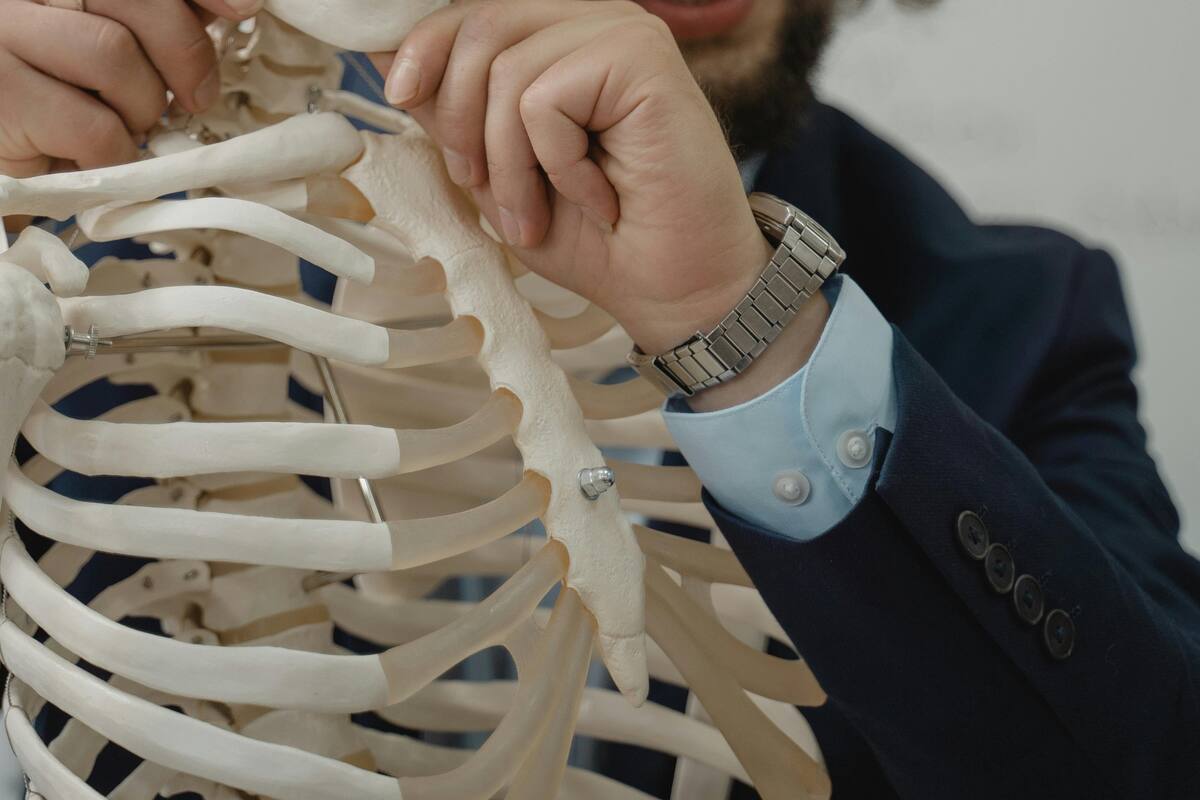 Curiosas preguntas sin respuesta sobre el cuerpo humano, según científico youtuber