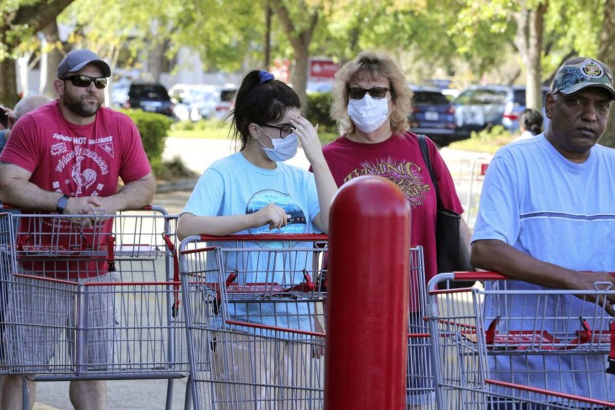 Planea alcalde de Miami-Dade reapertura de negocios pese a incremento de casos de Covid-19
