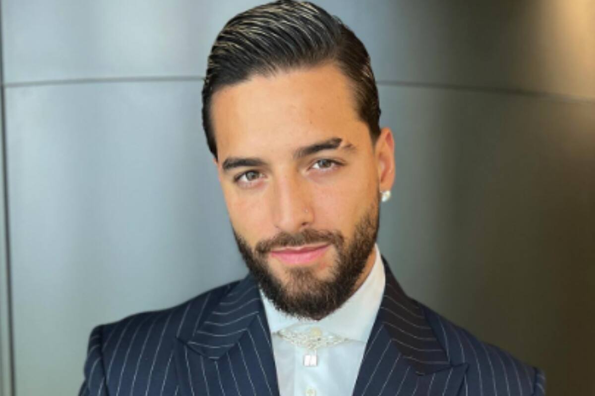 Maluma besa a su novia en los Premios Billboard de la Música Latina 2022