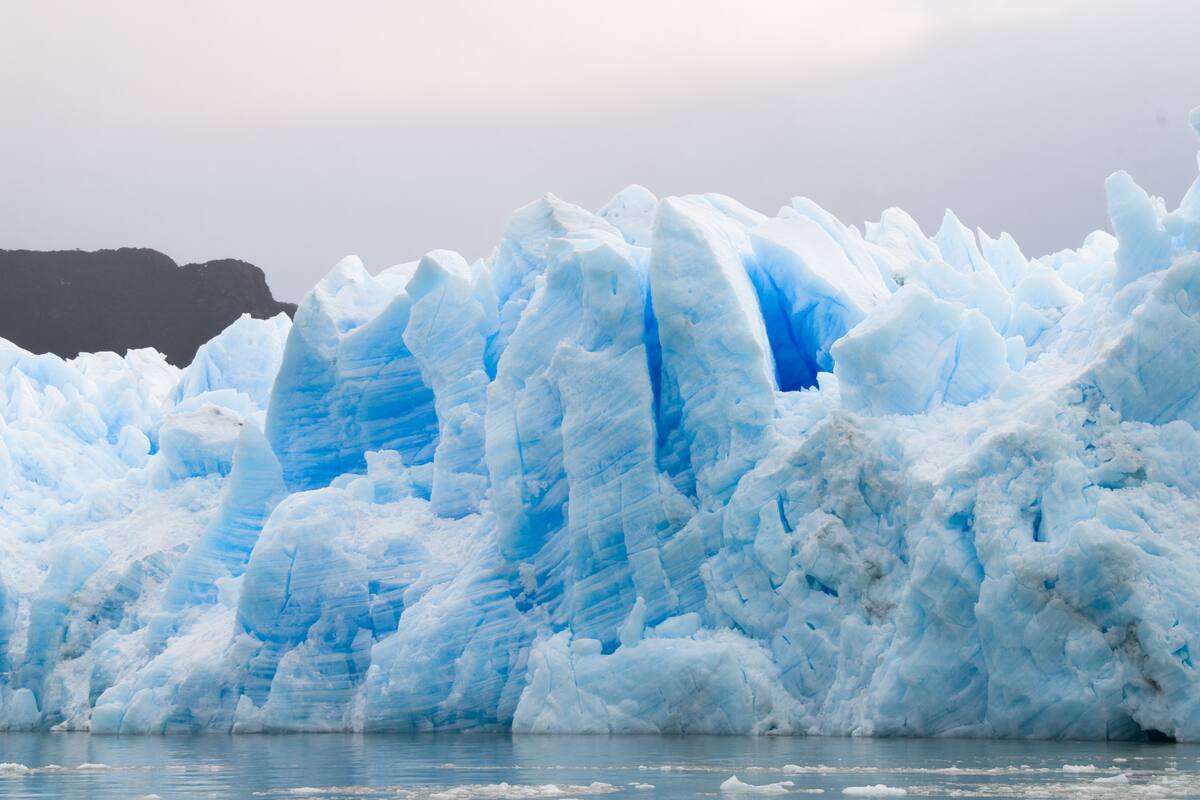 Hallan cuerpo intacto de hombre desaparecido hace 28 años en un glaciar de Pakistán