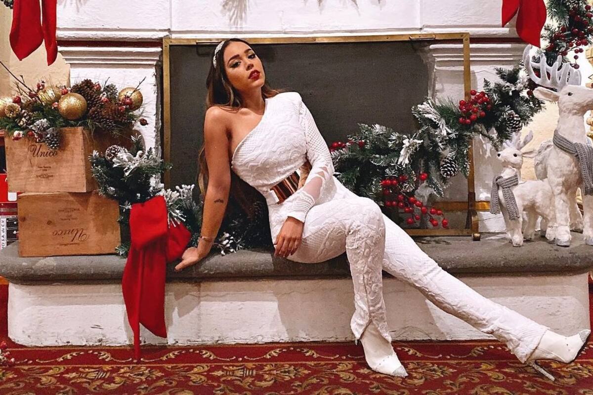 Danna Paola sorprende con su versión de “All I Want For Christmas Is You”