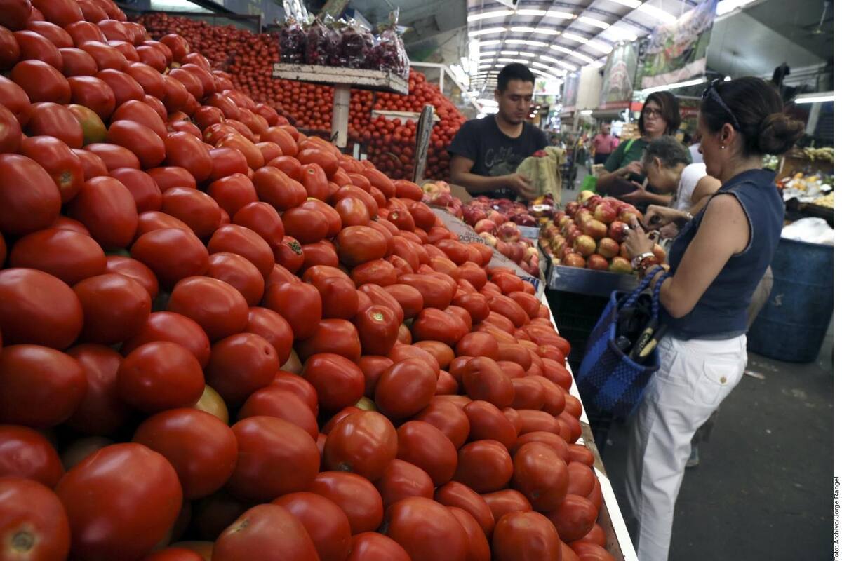 Profeco reporta tomate a 70 pesos por kilo en estas partes de México