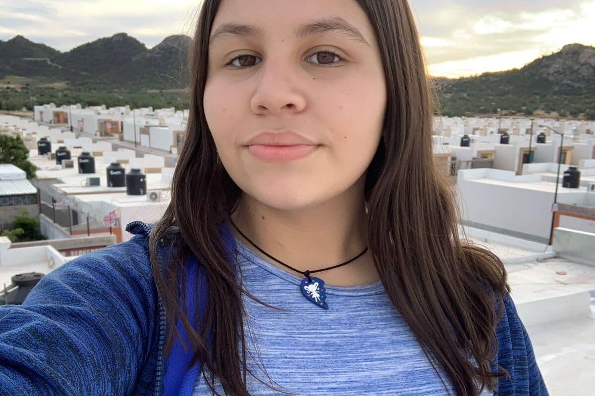 Desaparece Ana Paulette, de 14 años, tras salir de su casa; piden apoyo para ubicarla