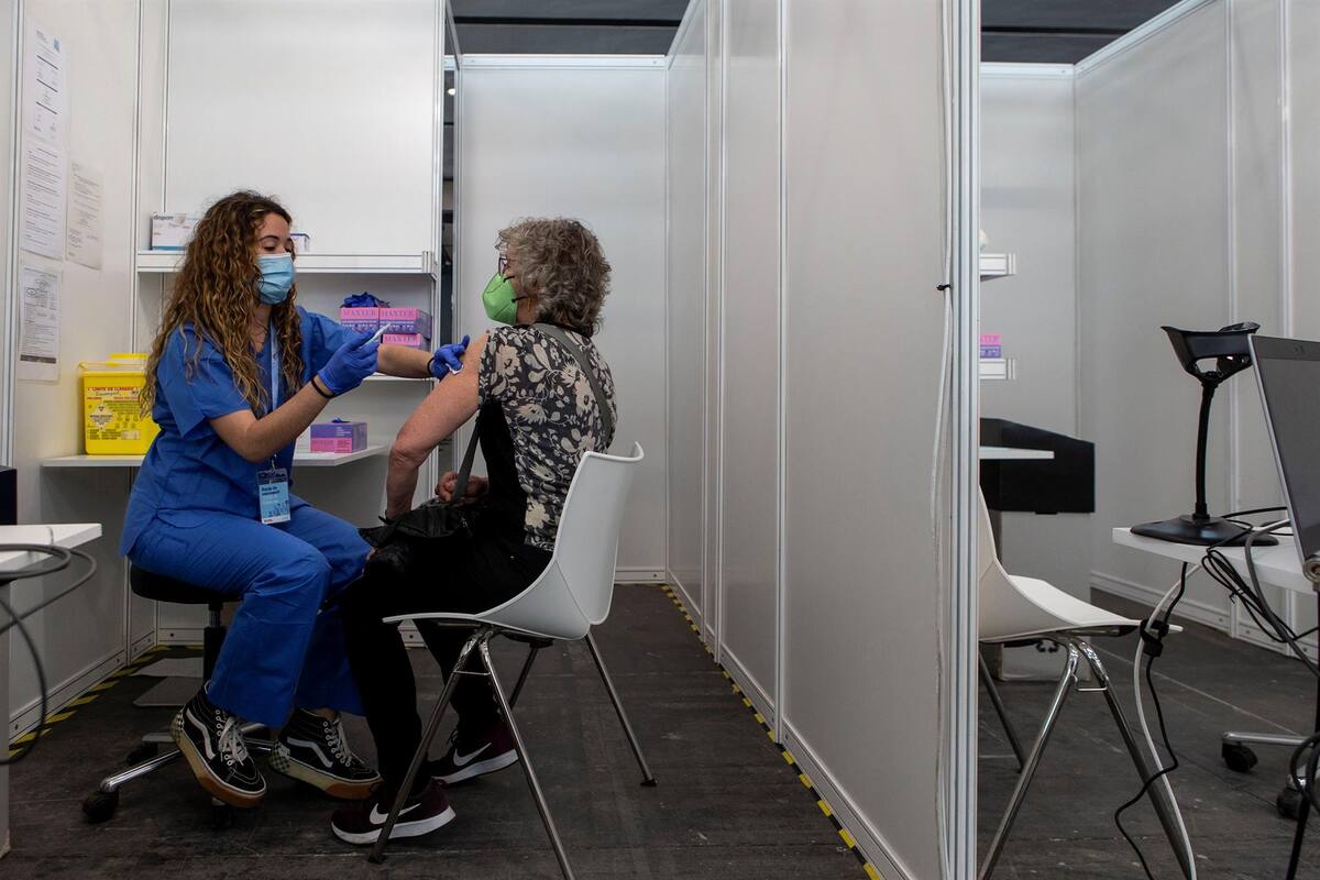 Vacunas aprobadas contra el Covid-19 son eficaces con las nuevas variantes: OMS