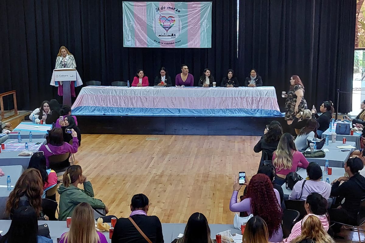 Luchan por derechos de mujeres transexuales