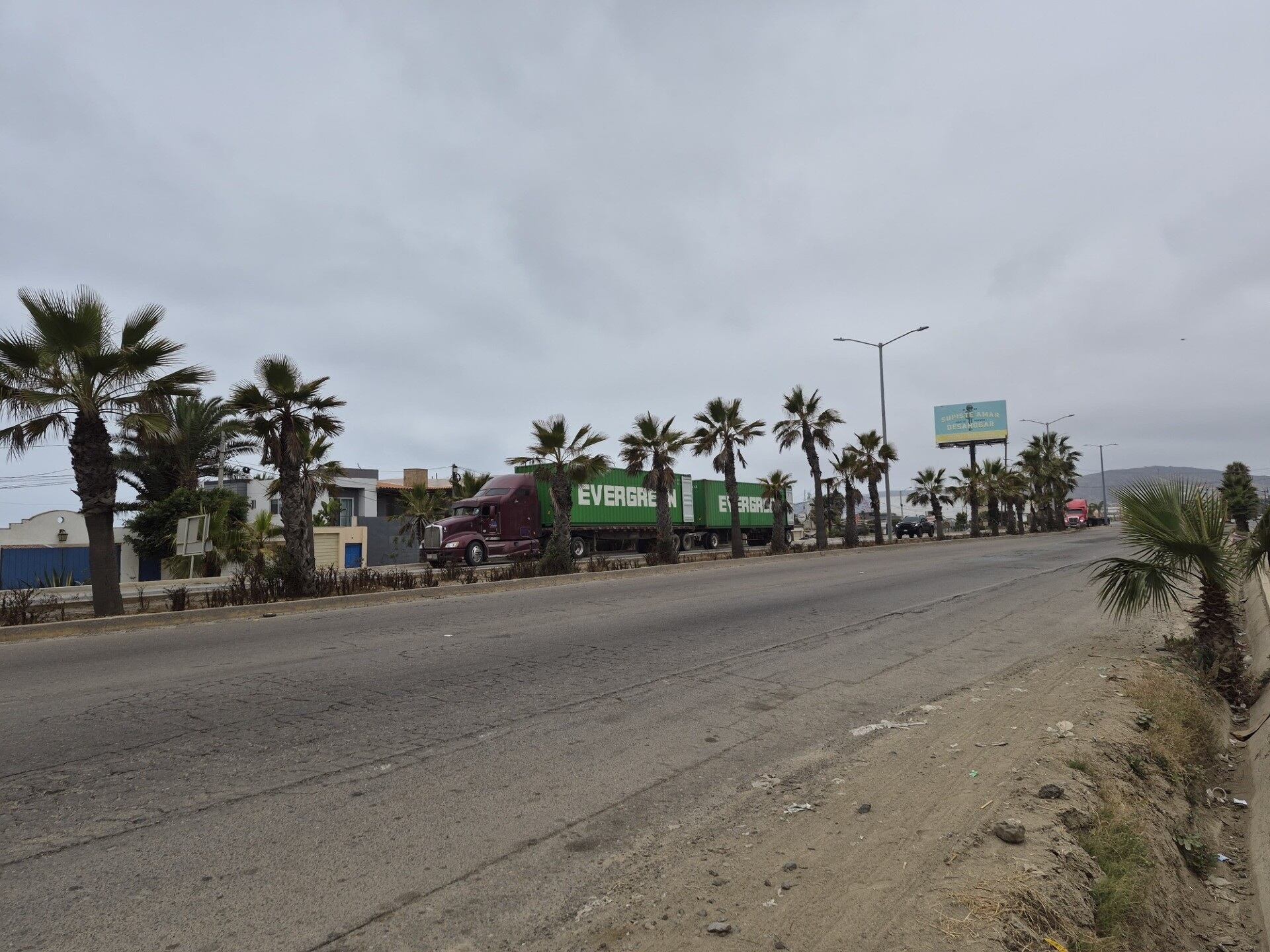 Comice plantea ampliar a seis carriles el acceso al puerto y rehabilitar vialidades para mejorar la movilidad, reducir costos logísticos y fortalecer la competitividad de Ensenada. Foto: Cortesía