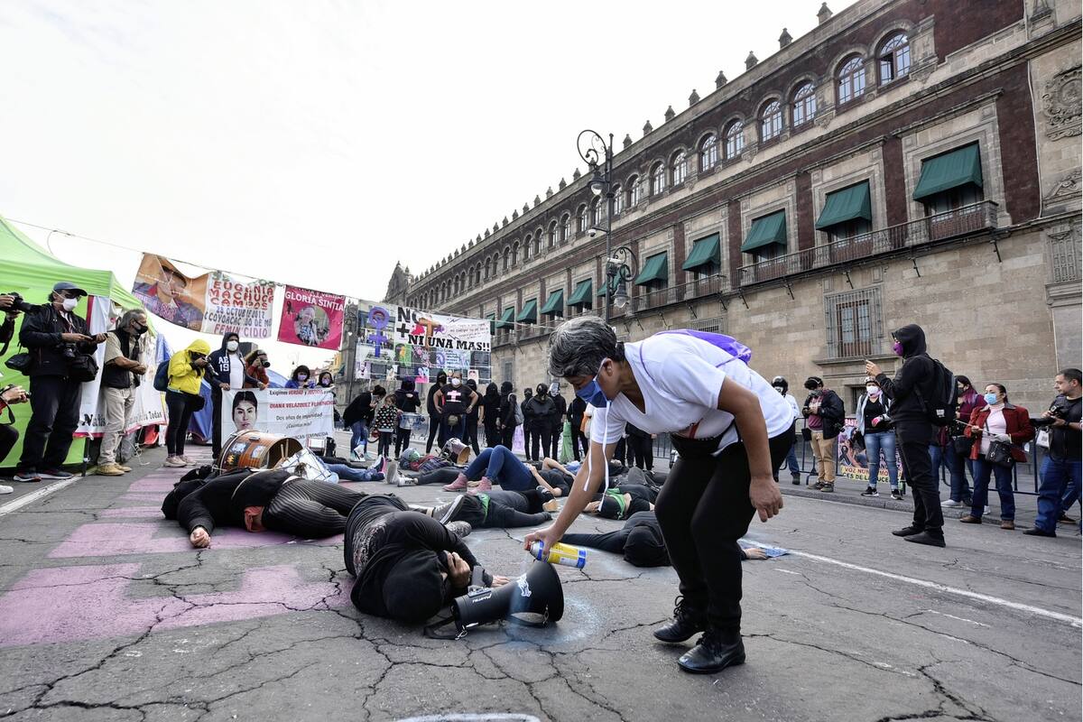 Feministas llaman a manifestación masiva y paro en México para el miércoles