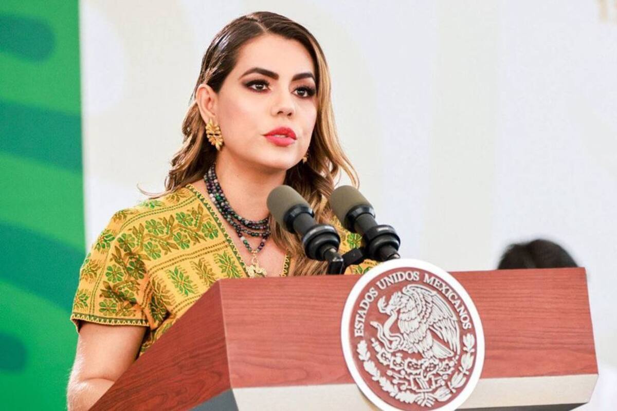 Renuncian secretarios de Gobierno y Seguridad de Guerrero tras muerte de normalista