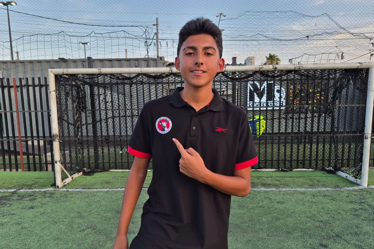 ¡Debut cachanilla en Liga MX! Mario Montijo cumple su sueño con Xolos Sub-15