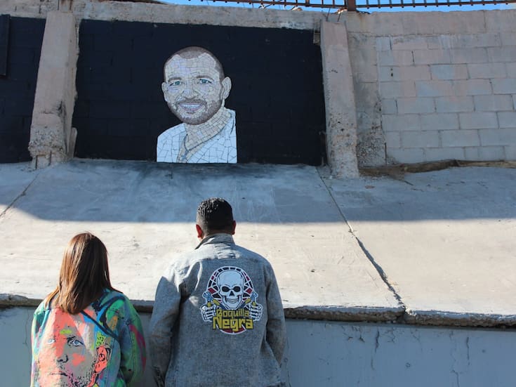 Boquilla Negra rinde homenaje al líder pesquero Sunshine Rodríguez con mural