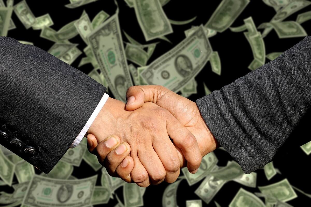 ¿Qué es la Lucha contra el Lavado de Dinero (AML) y cómo Previene los Principales Delitos Financieros?