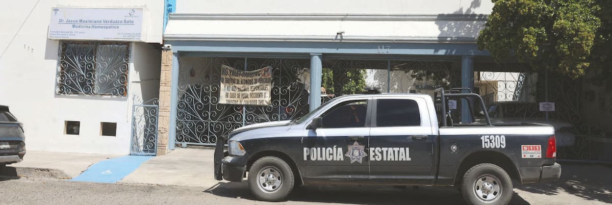 Hay presencia policiaca afuera del inmueble.