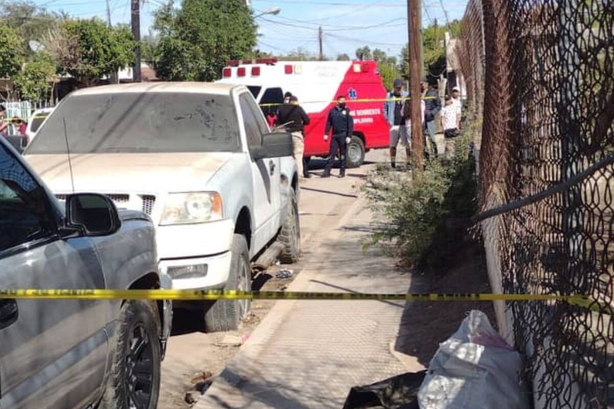 Balea a su pareja tras pleito, mata a 2, hiere a 2 y choca intentando quitarse la vida en Huatabampo