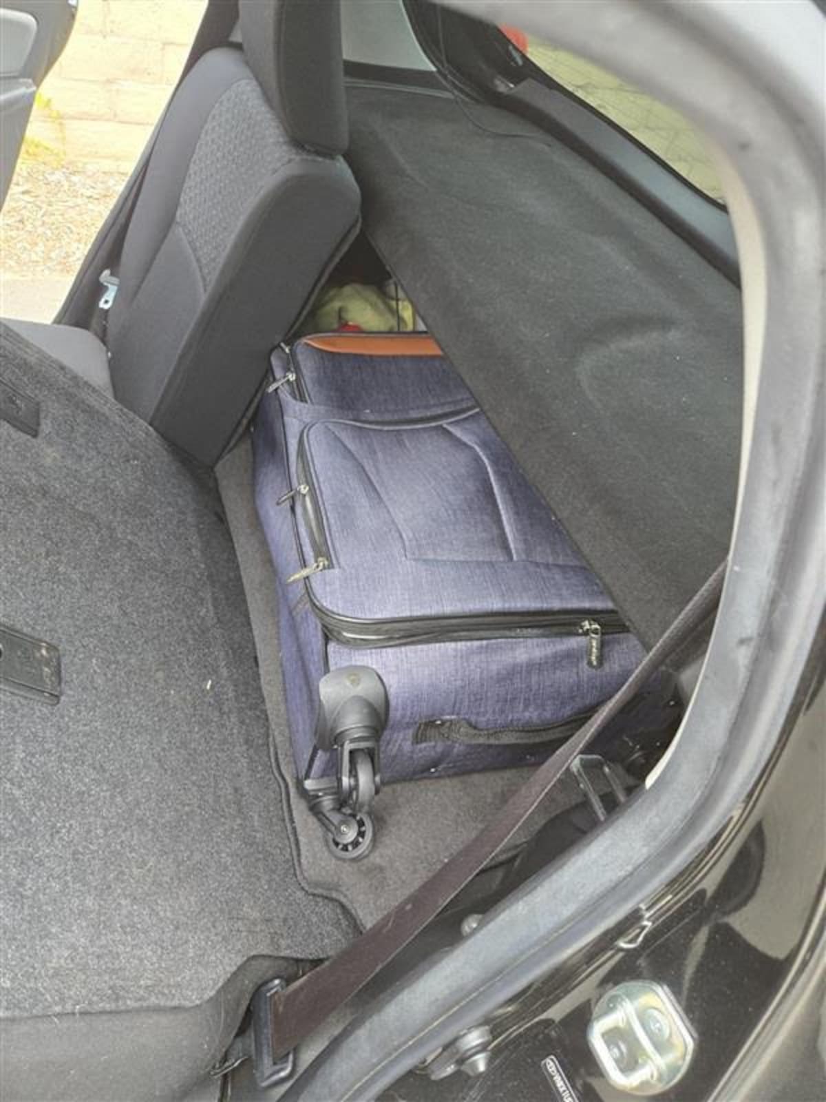 Un ciudadano estadounidense fue arrestado en la carretera I-5 tras hallarse 36 paquetes con casi 21 kilos de fentanilo en su cajuela, informó la Patrulla Fronteriza del sector de San Diego. Foto: Cortesía