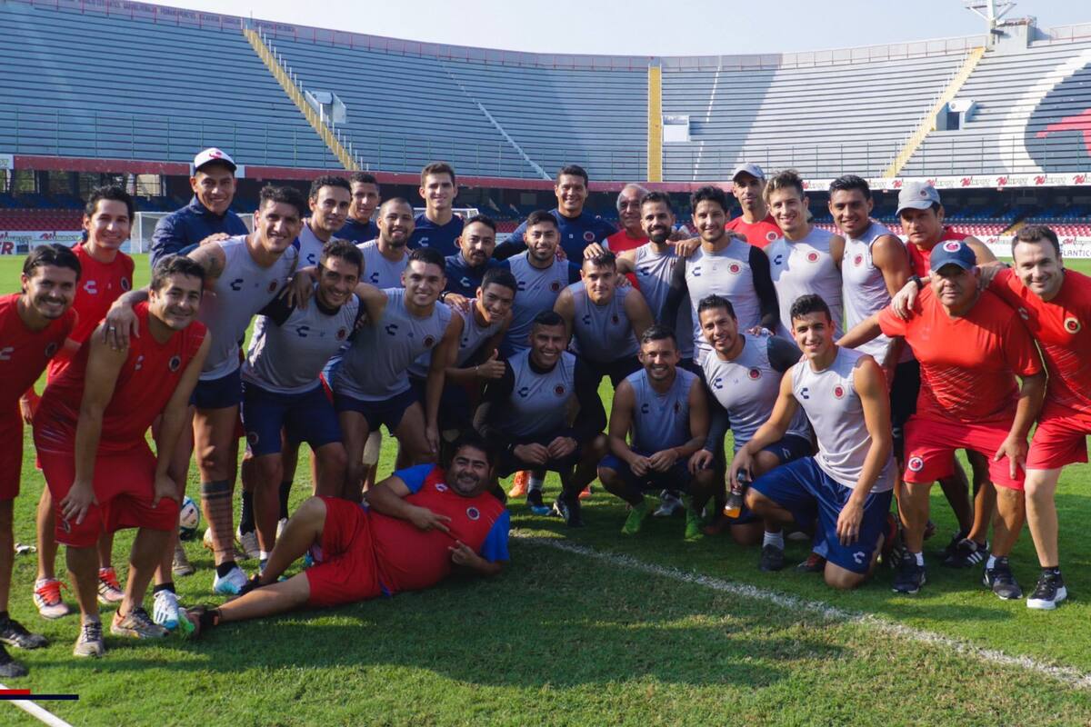 Carlos Salcido completó su último entrenamiento como profesional