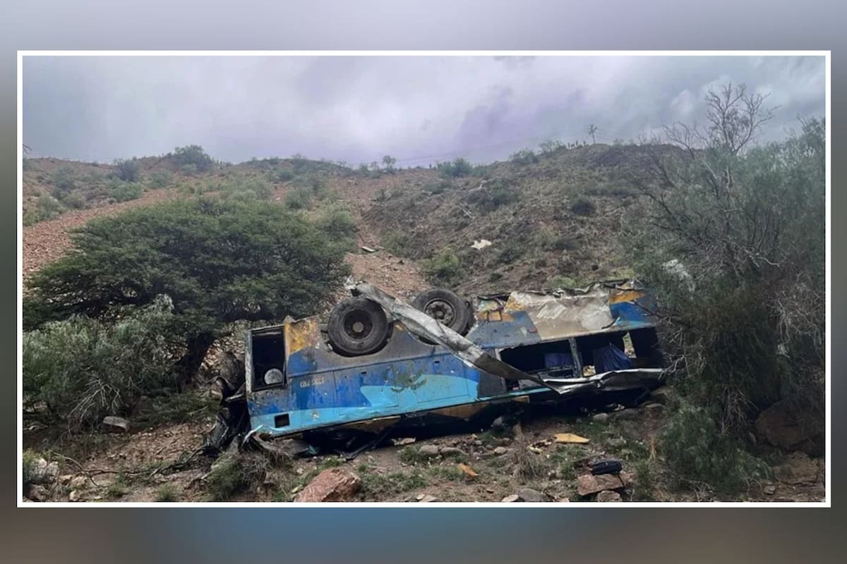 Accidente de autobús en Bolivia deja un saldo de 30 muertos y 14 heridos