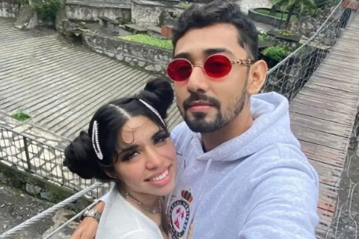 Brian Villegas se pronuncia ante los señalamientos de deuda millonaria con Yeri Mua