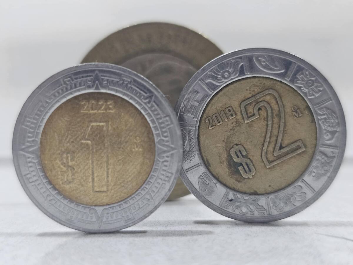 La agencia calificadora dio a conocer que también se prevé la depreciación del peso