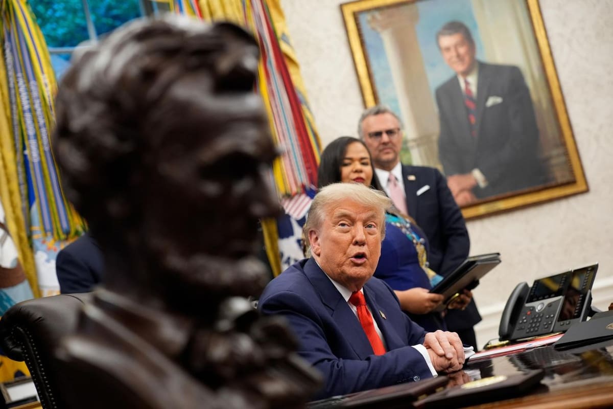 Donald Trump. Foto: EFE/EPA/YURI GRIPAS / POOL