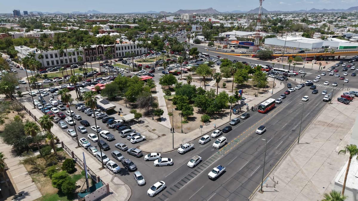 Vista aérea del caos vehicular. / Imagen por Julián Ortega.