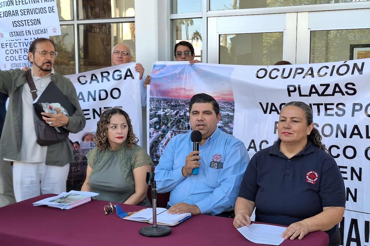 STAUS toma Rectoría: Bloquean accesos por incumplimiento de acuerdos