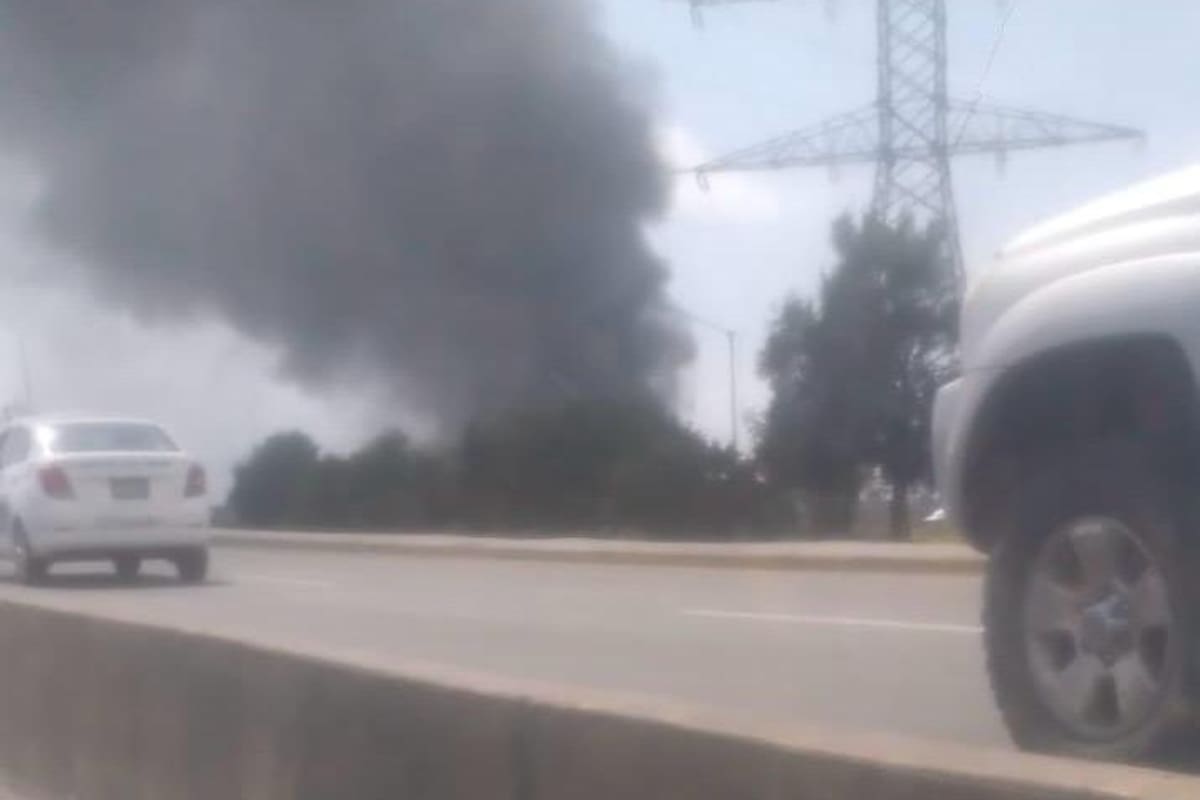 Incendio en transformador de CFE alerta a rosaritenses