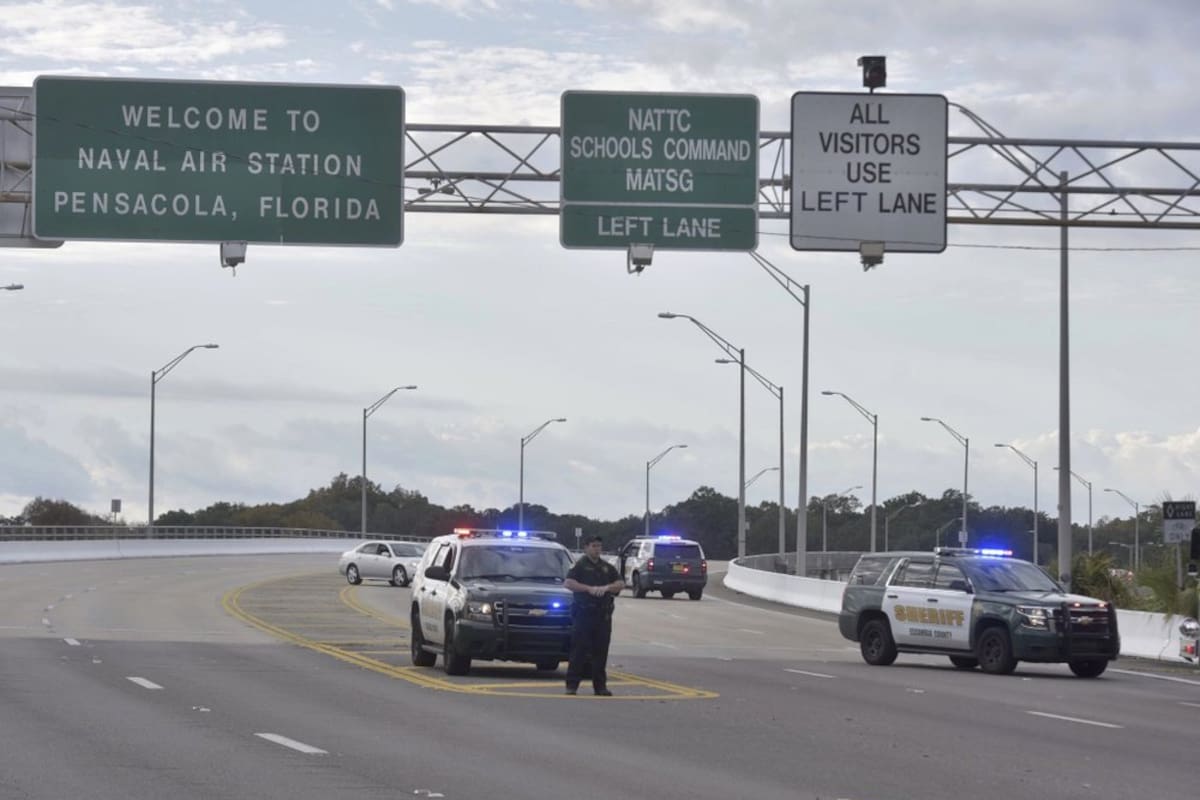 Confirmado: Estudiante de aviación mató a 3 personas en base militar de Florida